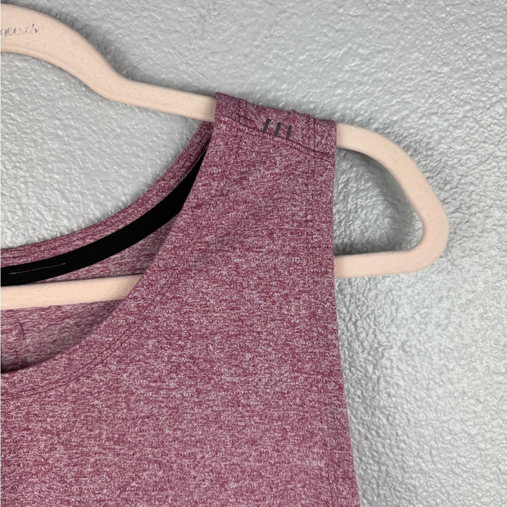 Lululemon License to Train Men’s Large Red Tank Top Light Weight Locker Loop - Picture 4 of 7